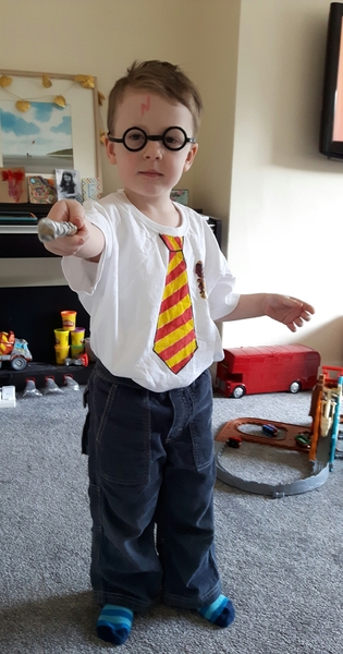 Share photos of your kids dressed up for World Book Day to win £100 book token + 10 official WBD books