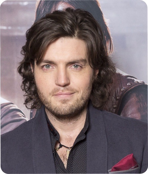 Swagger Inn Thread 125.  136,000 posts and over 735 days later - the wenching and perving continues onwards. But WhenTAF will the BBC actually admit that S3 of The Musketeers exists?