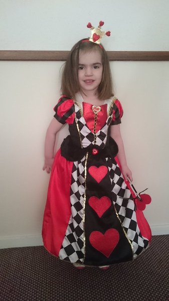 Share photos of your kids dressed up for World Book Day to win £100 book token + 10 official WBD books