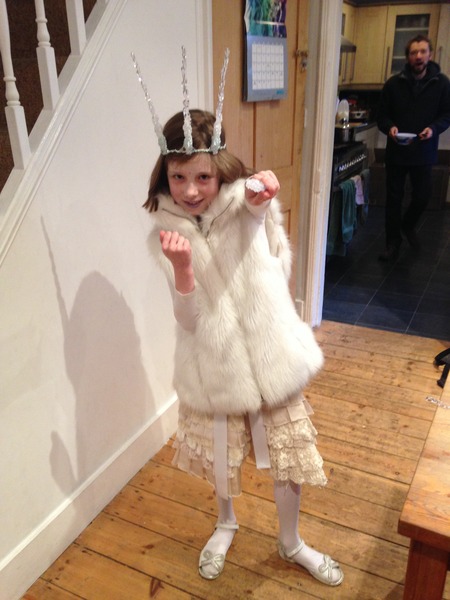 Share photos of your kids dressed up for World Book Day to win £100 book token + 10 official WBD books