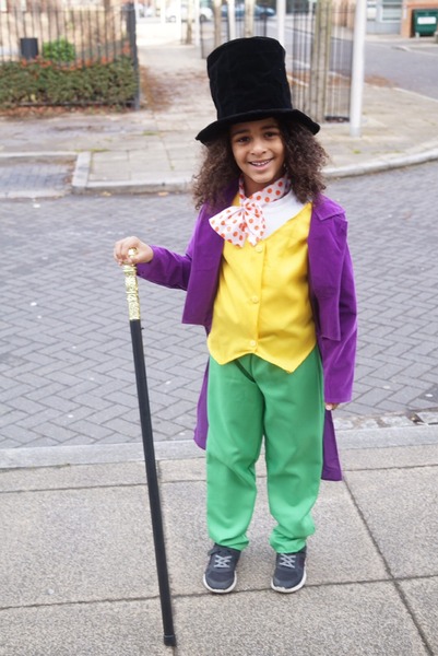 Share photos of your kids dressed up for World Book Day to win £100 book token + 10 official WBD books