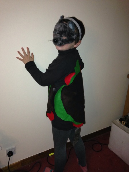 Share photos of your kids dressed up for World Book Day to win £100 book token + 10 official WBD books