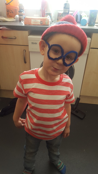 Share photos of your kids dressed up for World Book Day to win £100 book token + 10 official WBD books