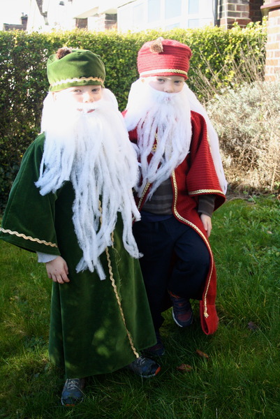 Share photos of your kids dressed up for World Book Day to win £100 book token + 10 official WBD books