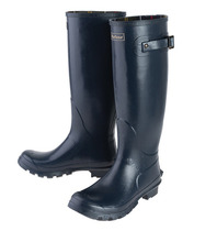 Share your ideas for getting kids interested in nature - win a copy of BORN TO BE WILD plus a pair of Barbour wellies!