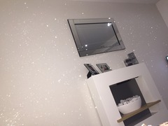 glitter walls?