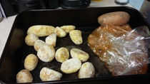 Find out what Mumsnetters thought of Aunt Bessie’s Homestyle frozen roast potatoes. £300 John Lewis voucher prize draw for testers’ feedback! NOW CLOSED!