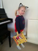 Share photos of your kids dressed up for World Book Day to win £100 book token + 10 official WBD books