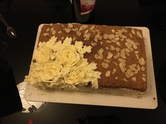 Would anyone enjoy a cake picture thread, for boasting?!