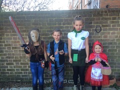 Share photos of your kids dressed up for World Book Day to win £100 book token + 10 official WBD books