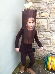 Share photos of your kids dressed up for World Book Day to win £100 book token + 10 official WBD books