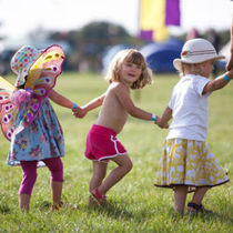 Chilled in a Field Festival - has anyone been?