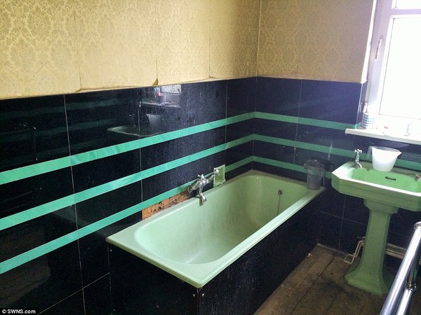 To mourn the demise of the colourful bathroom.