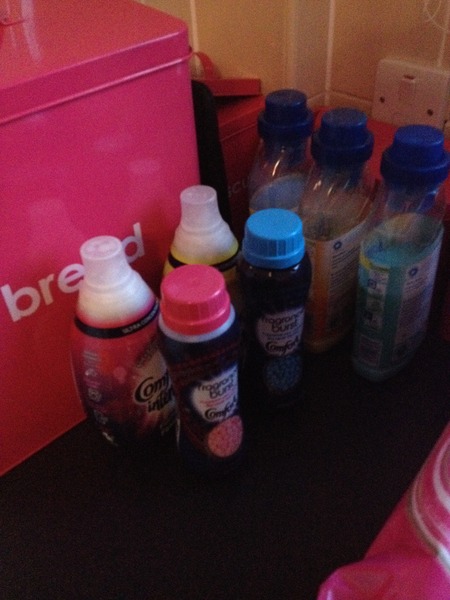 To get turned on by smell of fabric conditioner?