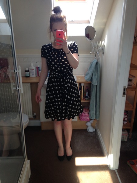 Is this ok for a wedding and do the shoes go?
