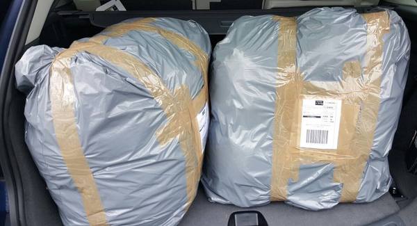 Woolly Hugs. Our Project to help refugees continues. One square, one blanket, a pair of gloves, one warm hat, one step at a time, really every little thing will help. All support welcome.