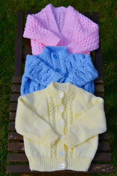 Woolly Hugs. Our Project to help refugees continues. One square, one blanket, a pair of gloves, one warm hat, one step at a time, really every little thing will help. All support welcome.