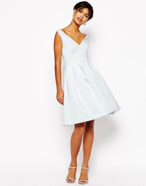 Can you find me a dress like this?