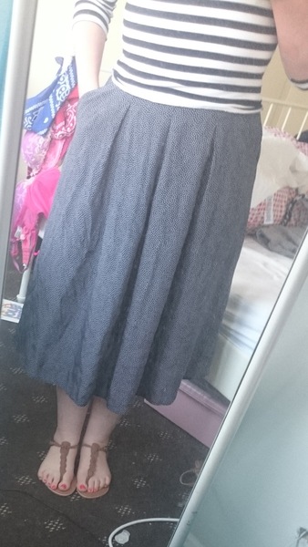 Can anyone help me find a skirt like this one I own?