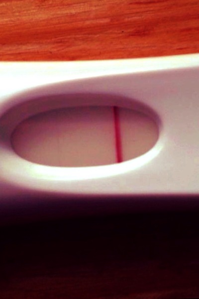 tested early, non-sensitive test, strong positive - twins??????