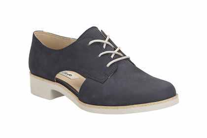 Shoes to go with casual skirts
