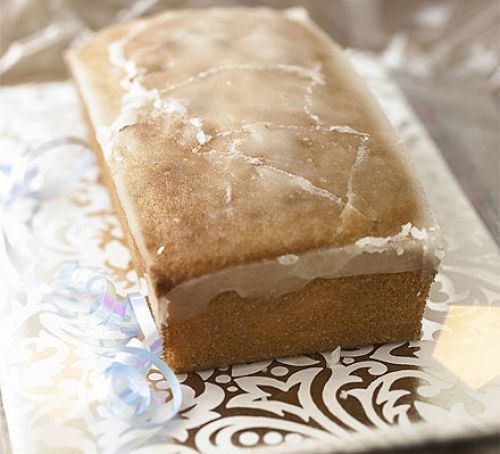 Crackle glaze for Lemon Drizzle cake