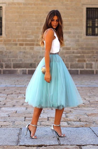Get me out of a dress rut.