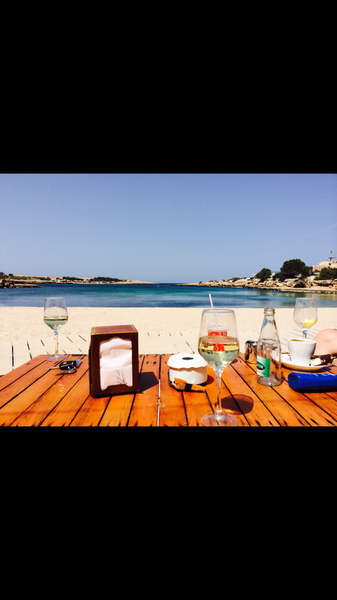 Aparthotel in Balearics on a nice beach?