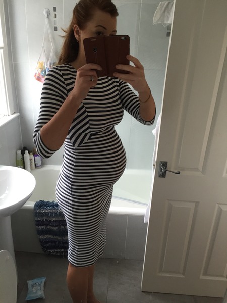 August 2016 number 4 - bumps popping and scans happening, we actually have babies!