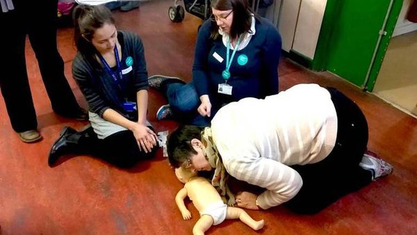Free Basic Life Support training on 7th April, from Junior Doctors on strike.