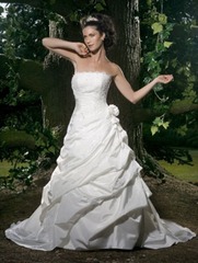 Did you keep your wedding dress or sell it?