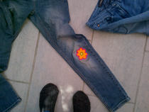 I have a new sewing table/area, wanna see?