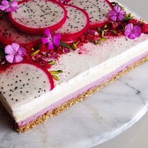 10% off from SUPERFOOD cakes + FREE delivery