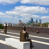 unusual/interesting pubs to visit in London