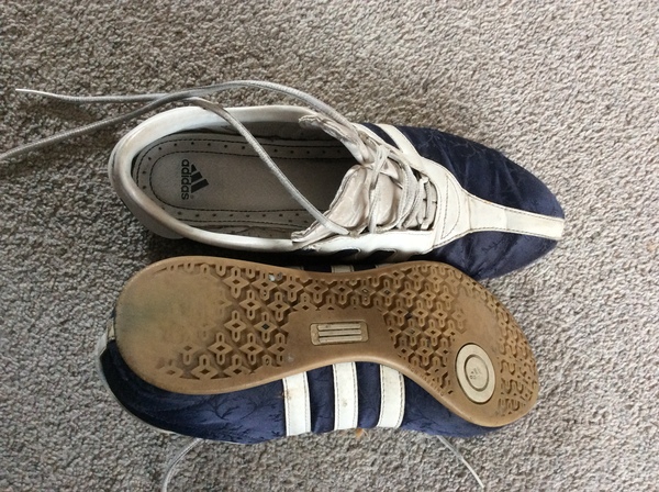 Can anyone help me find these shoes please? (Photo attached)