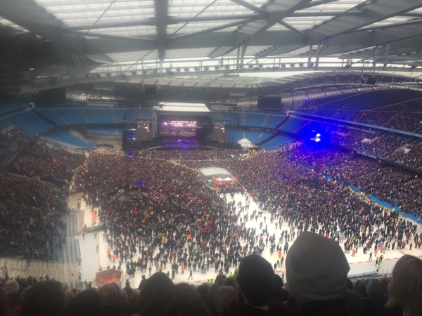 First date at Springsteen Gig