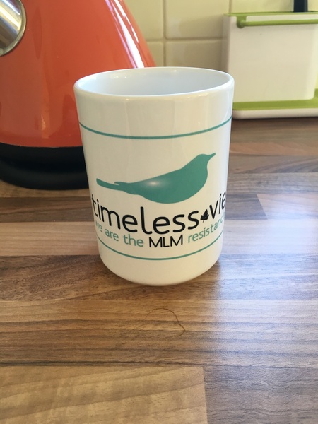 MLM Bot Watch 22 - Powered by Yazoo: Tragicomic cultic wampum flogging scamalangadingdongs like Forever Living, Ariix, Herbalife, Younique, Juiceplus, LifeTreeWorld