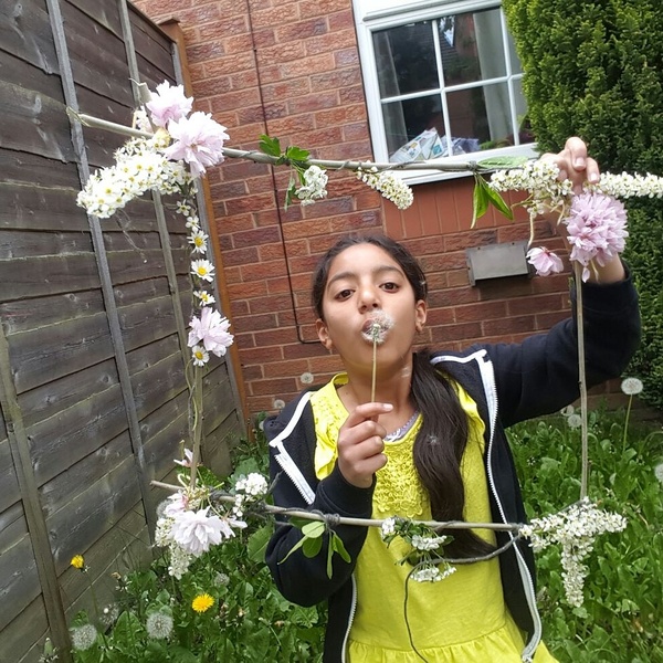 Share your craft ideas for young kids to win £100 worth of Elmer books and goodies!