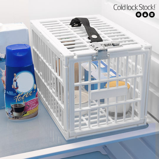 My colleague has thrown my lunch in the bin