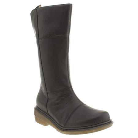 to expect a pair of boots to last more than 3 wears?