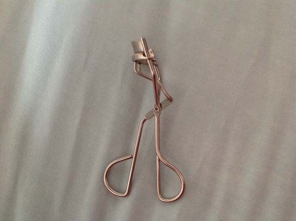 eyelash curlers