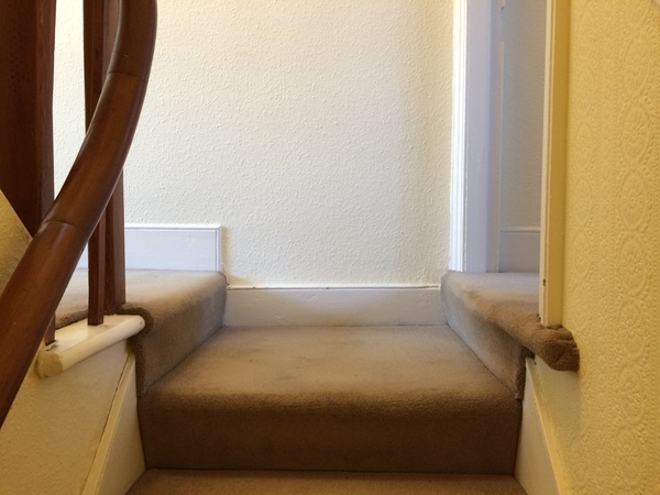 Stair gate - does one exist for these stairs?