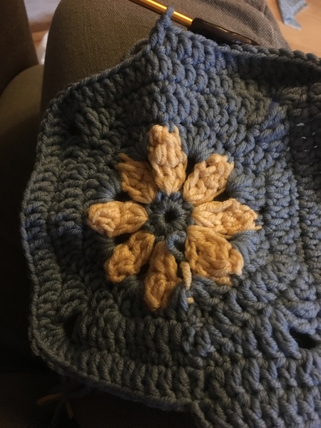 Woolly Hugs. A Blanket for the very lovely Daffyduck1. Crafters and donors, we need your help.