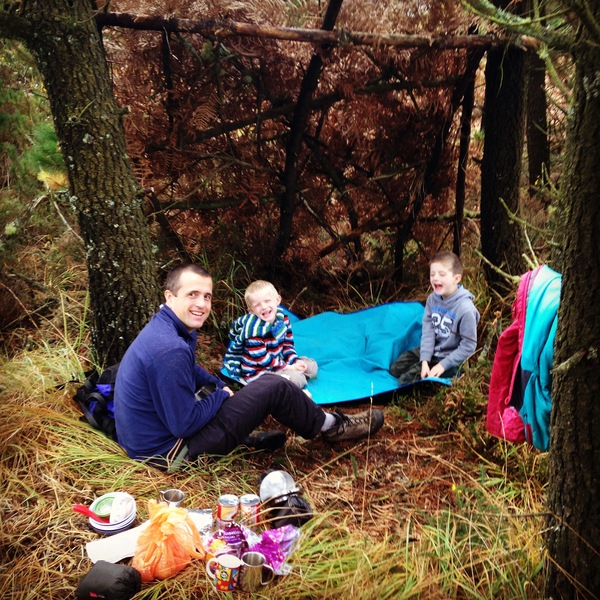 How do you encourage your children to play outside? Tell Persil for a chance to win a £300 voucher! NOW CLOSED