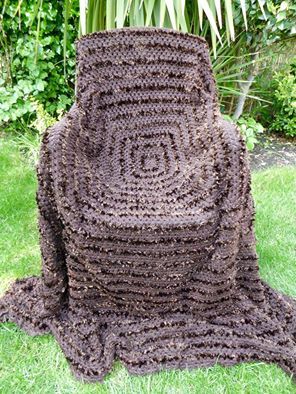 Woolly Hugs. Our Project to help refugees continues. One square, one blanket, a pair of gloves, one warm hat, one step at a time, really every little thing will help. All support welcome.