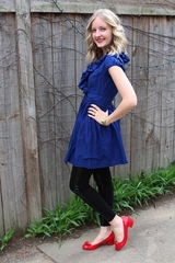 are dresses with black leggings unfashionable?