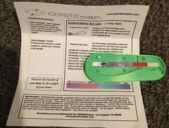 Gender maker - which colour do you see ?