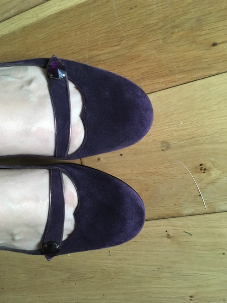 Is this dress formal enough for black tie, and can I wear these shoes with it?