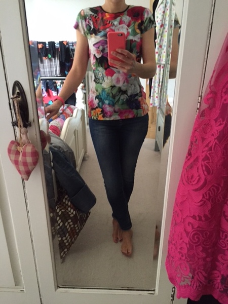 How pretty is this top?