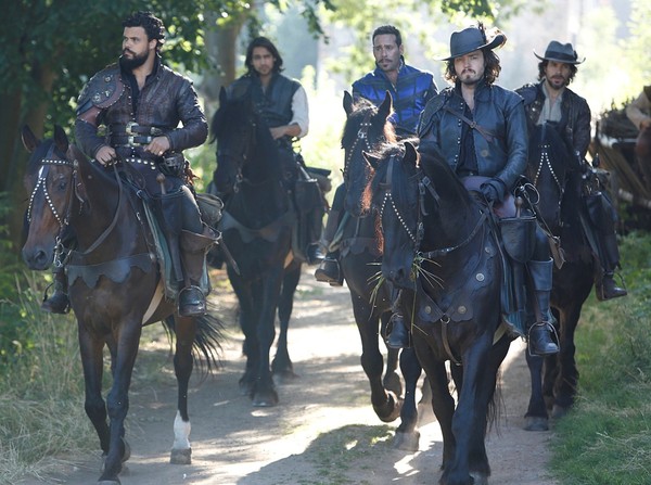 Swagger Inn. Thread 133. The one where Athos' trousers get even tighter...well one can hope.